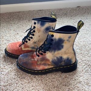 Dr.Martens Castel Tye-Dey Boot
